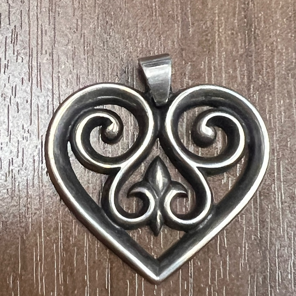 James Avery retired French Scroll Heart Pendant Sterling Silver